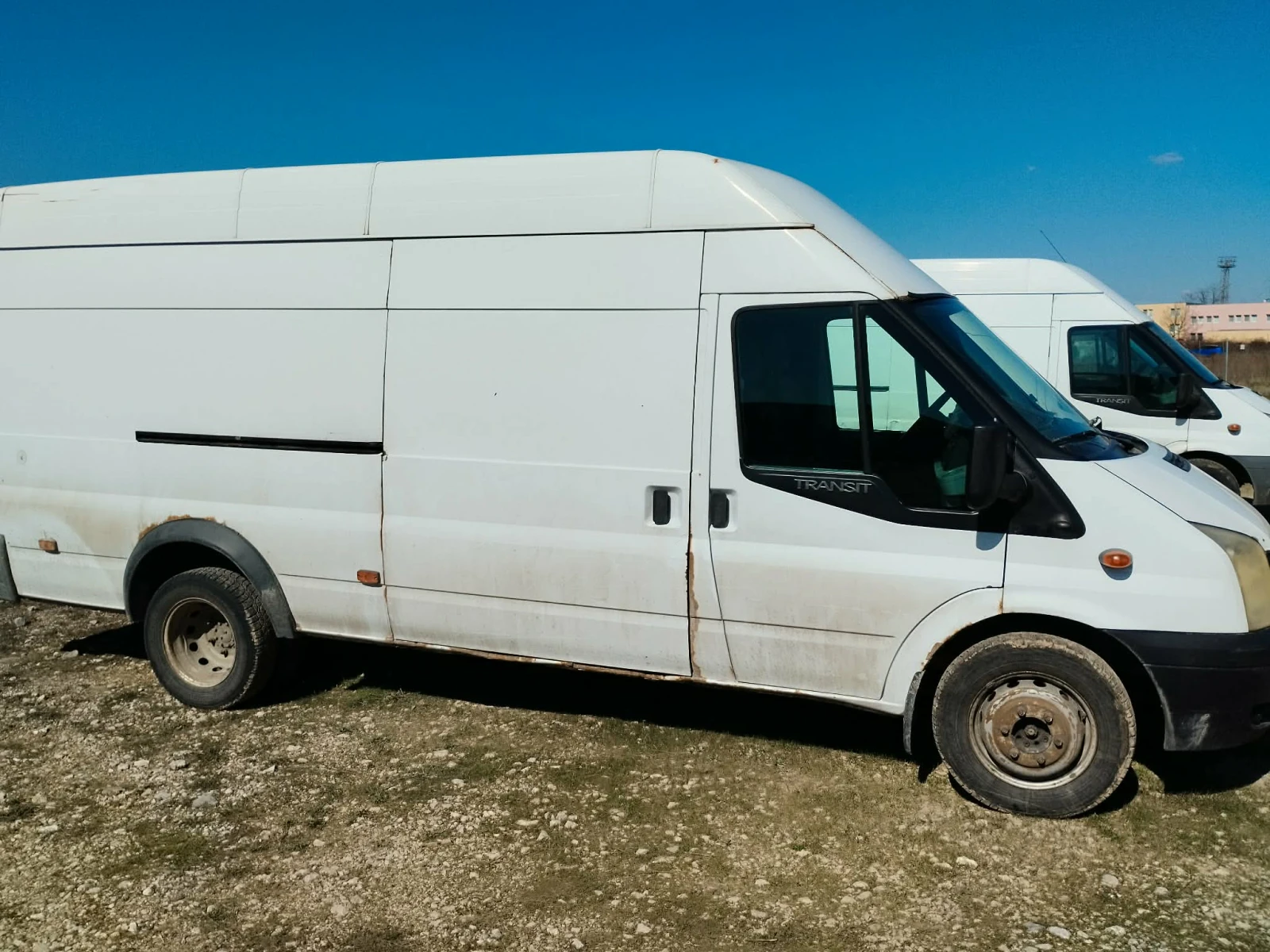 Ford Transit T 460 2.4 td, снимка 17 - Бусове и автобуси - 54352009