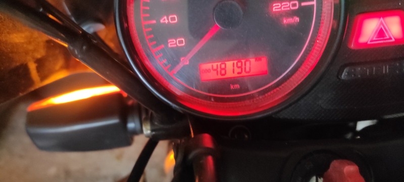 Moto Guzzi Breva 1200, снимка 4 - Мотоциклети и мототехника - 45503345