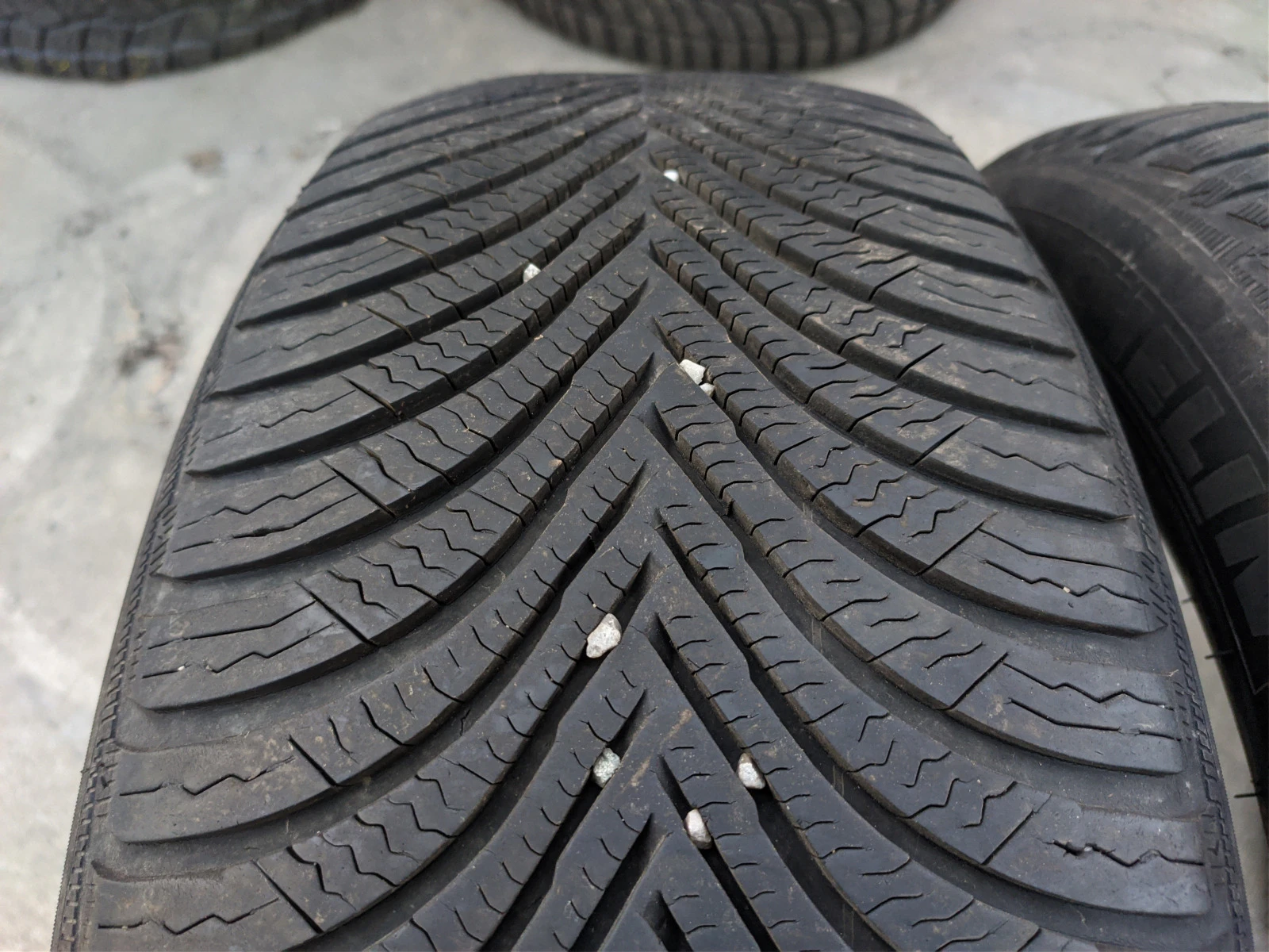  215/60R17 | Mobile.bg   7