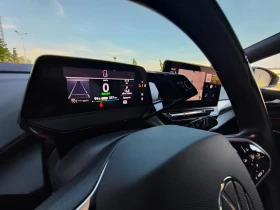 VW ID.4 PRO 150KW/IQ LIGHTS/PANO/HUD/360CAM/MEMO/82KW/FULL, снимка 13