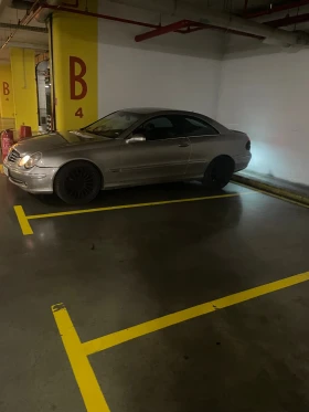 Mercedes-Benz CLK 270, снимка 6