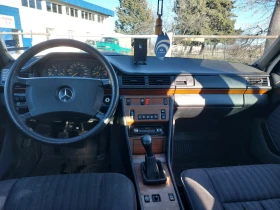 Mercedes-Benz E 200, снимка 7