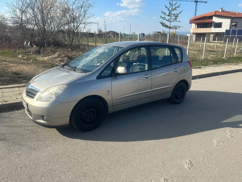 Toyota Corolla verso 1.6, снимка 1 - Автомобили и джипове - 45203443