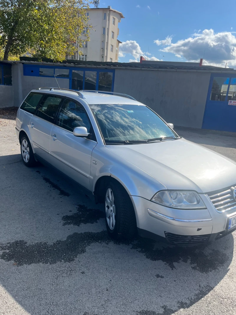 VW Passat 1.9 TDI, снимка 3 - Автомобили и джипове - 47559778