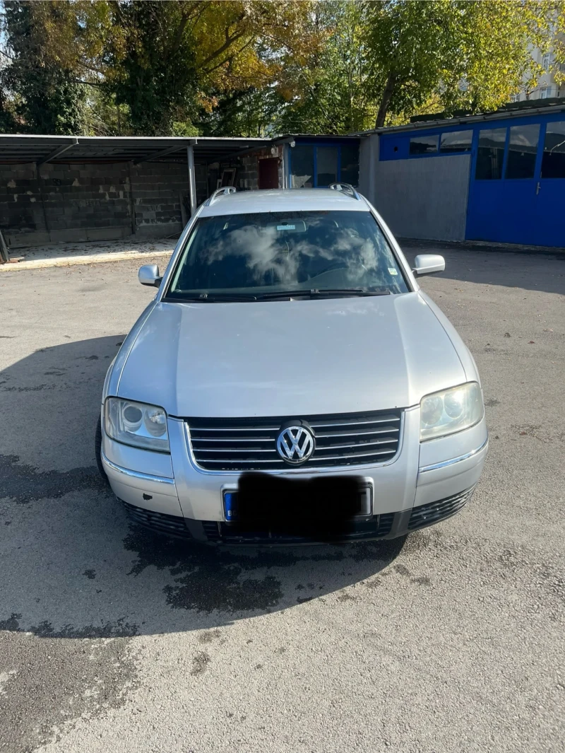 VW Passat 1.9 TDI, снимка 2 - Автомобили и джипове - 47559778