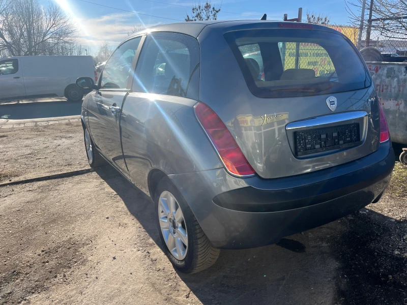 Lancia Musa 1.3 multijet, снимка 5 - Автомобили и джипове - 48520171