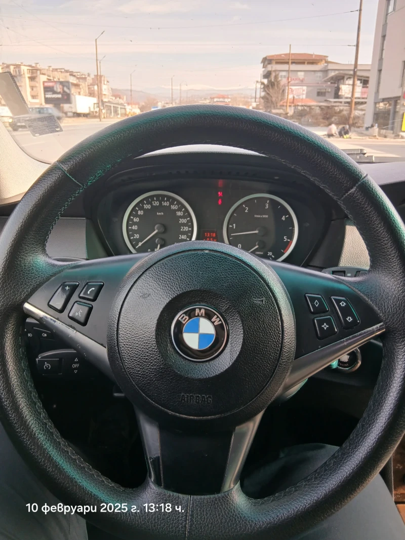 BMW 525, снимка 10 - Автомобили и джипове - 49395271