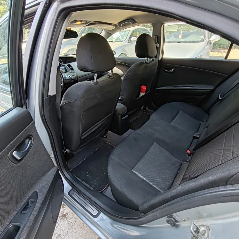 Nissan Primera P12, снимка 5 - Автомобили и джипове - 52556609