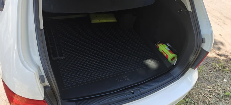 VW Golf Variant, снимка 4 - Автомобили и джипове - 52280228