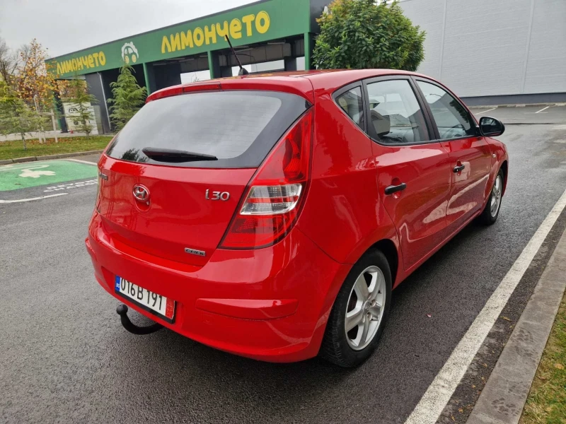 Hyundai I30 1.6 / 90 к.с, снимка 6 - Автомобили и джипове - 52340898
