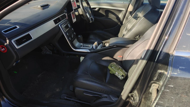 Volvo S80, снимка 7 - Автомобили и джипове - 52817298