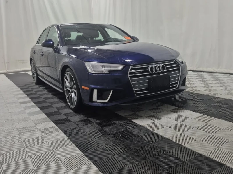 Audi A4 45TFSI PremiumPlus * CARFAX * Дигитално табло * , снимка 2 - Автомобили и джипове - 53257301