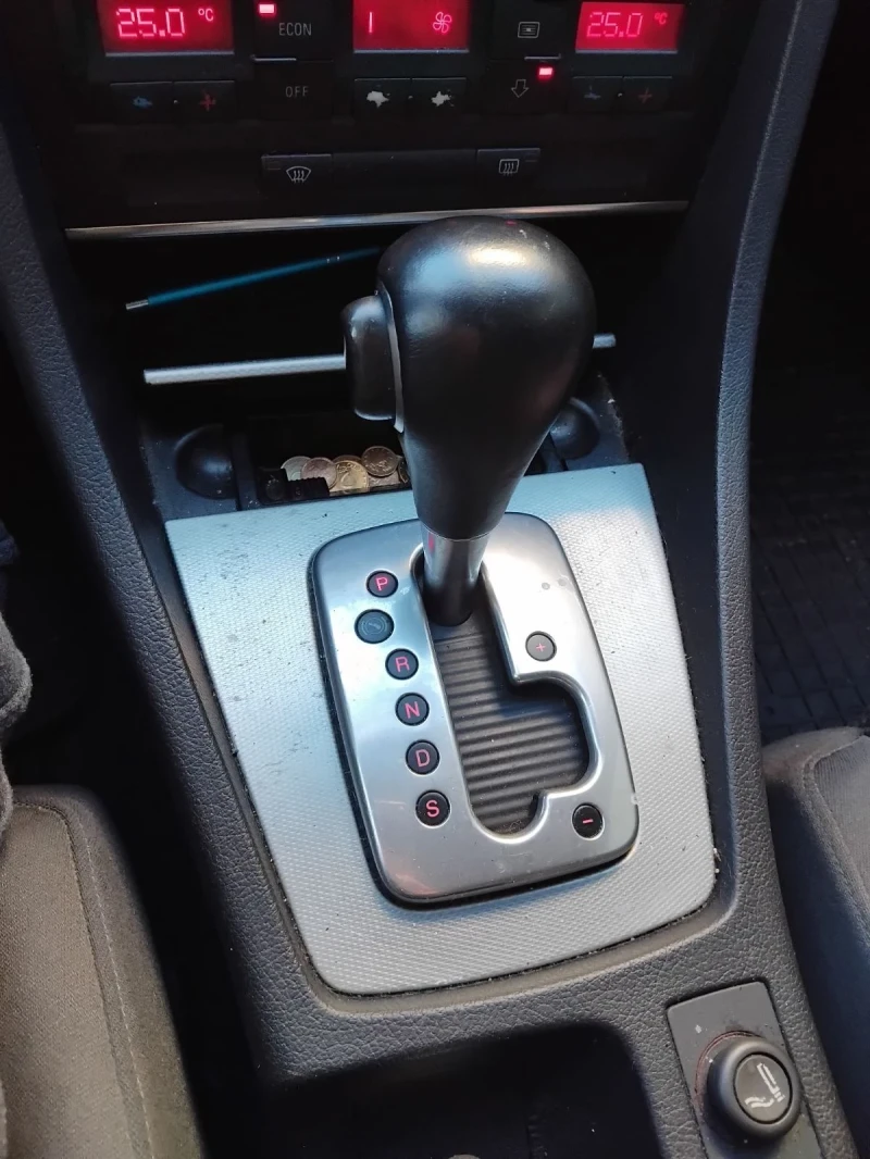 Audi A4, снимка 9 - Автомобили и джипове - 53498539