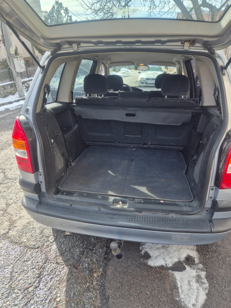 Opel Zafira, снимка 7 - Автомобили и джипове - 53540510