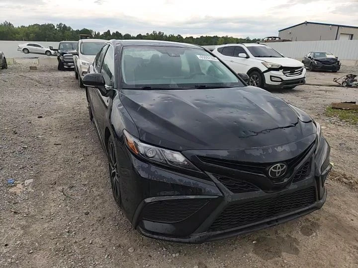 Toyota Camry 2.5l Se, снимка 13 - Автомобили и джипове - 56075958