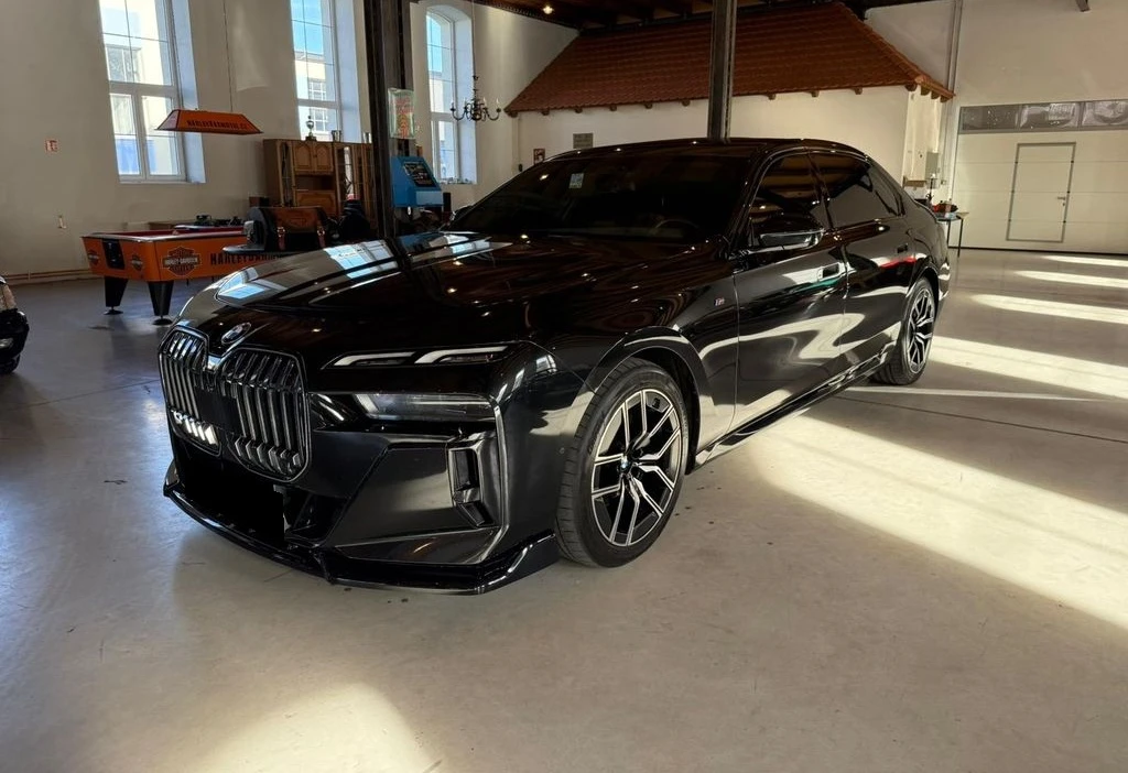 BMW 740 d xDrive M-Sport, снимка 1