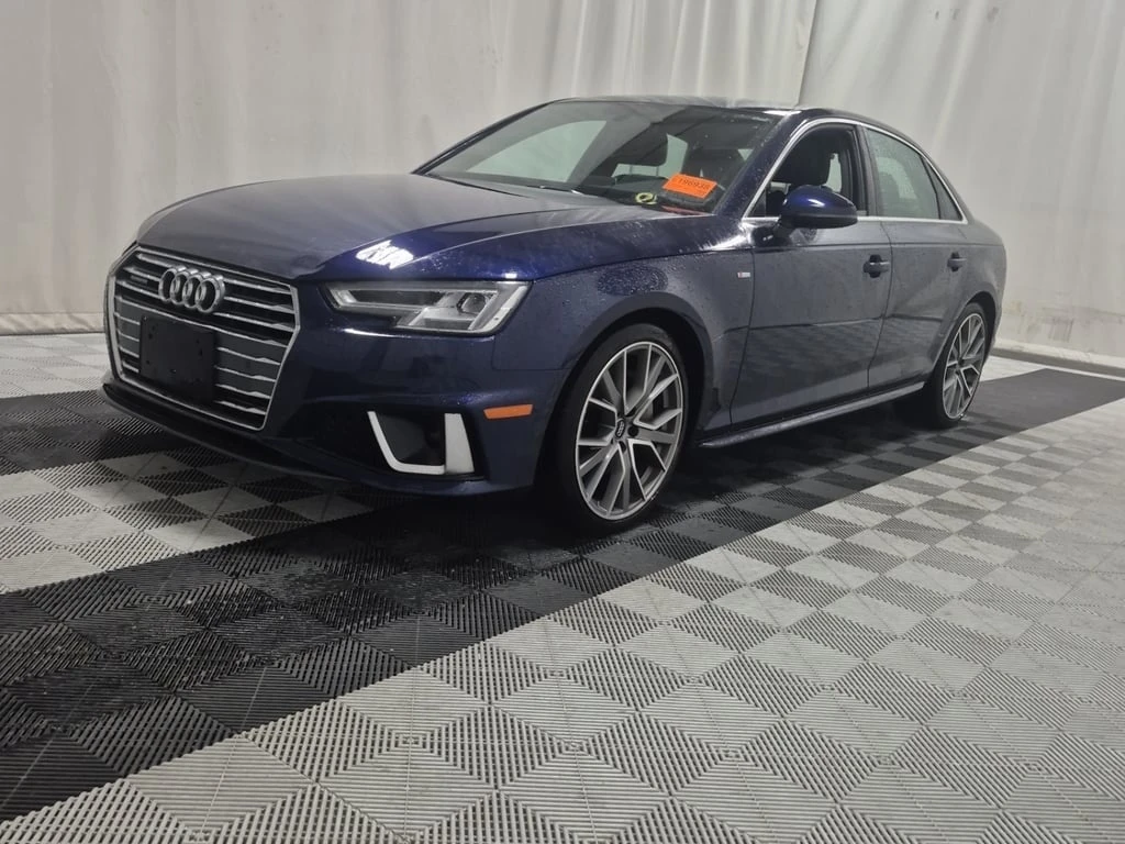 Audi A4 45TFSI PremiumPlus * CARFAX * Дигитално табло * , снимка 1