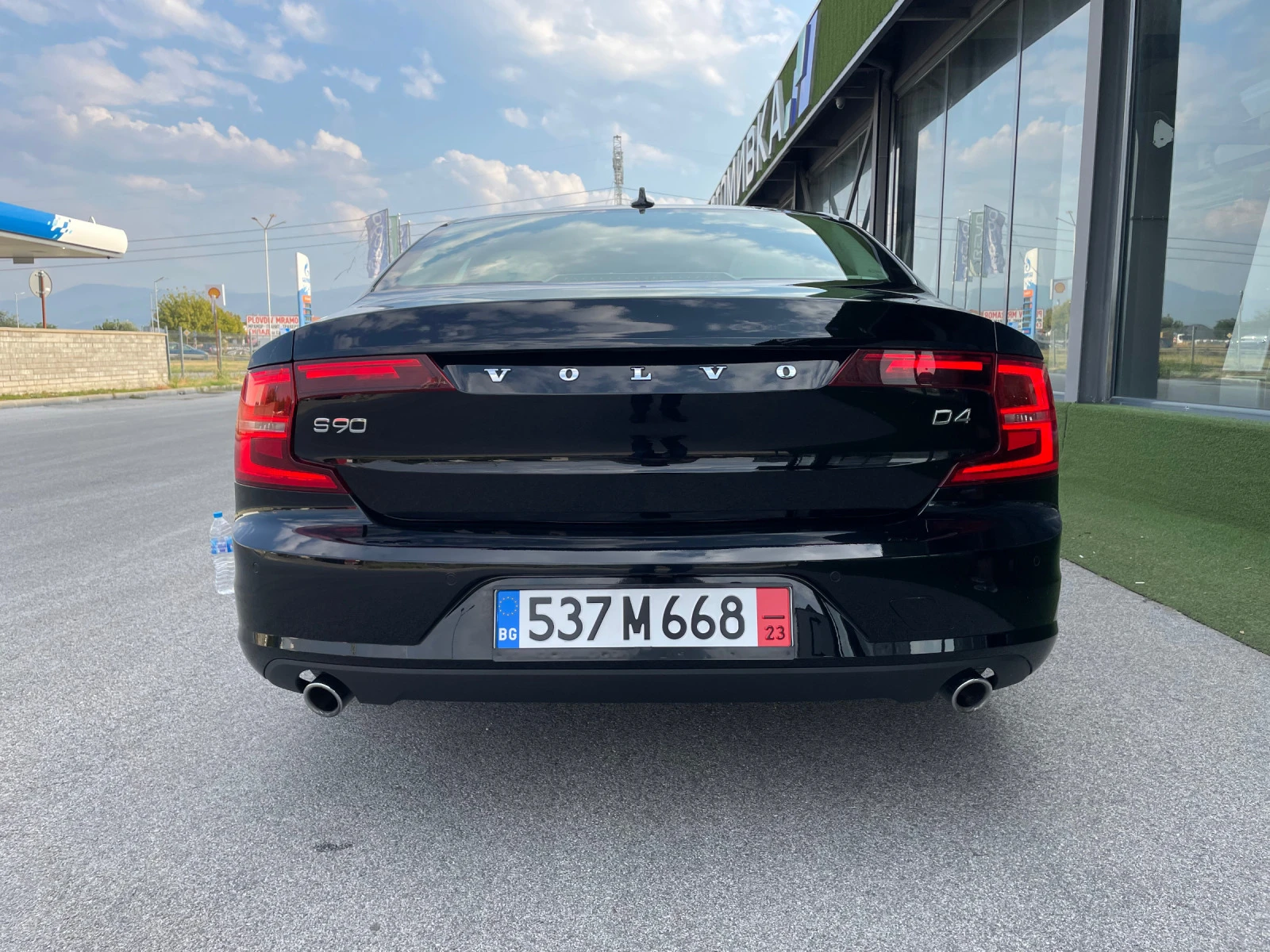 Volvo S90 D4 - изображение 6