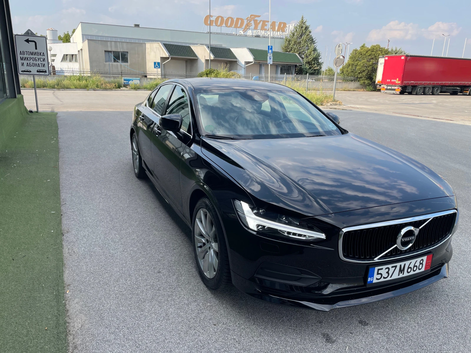 Volvo S90 D4 - изображение 3