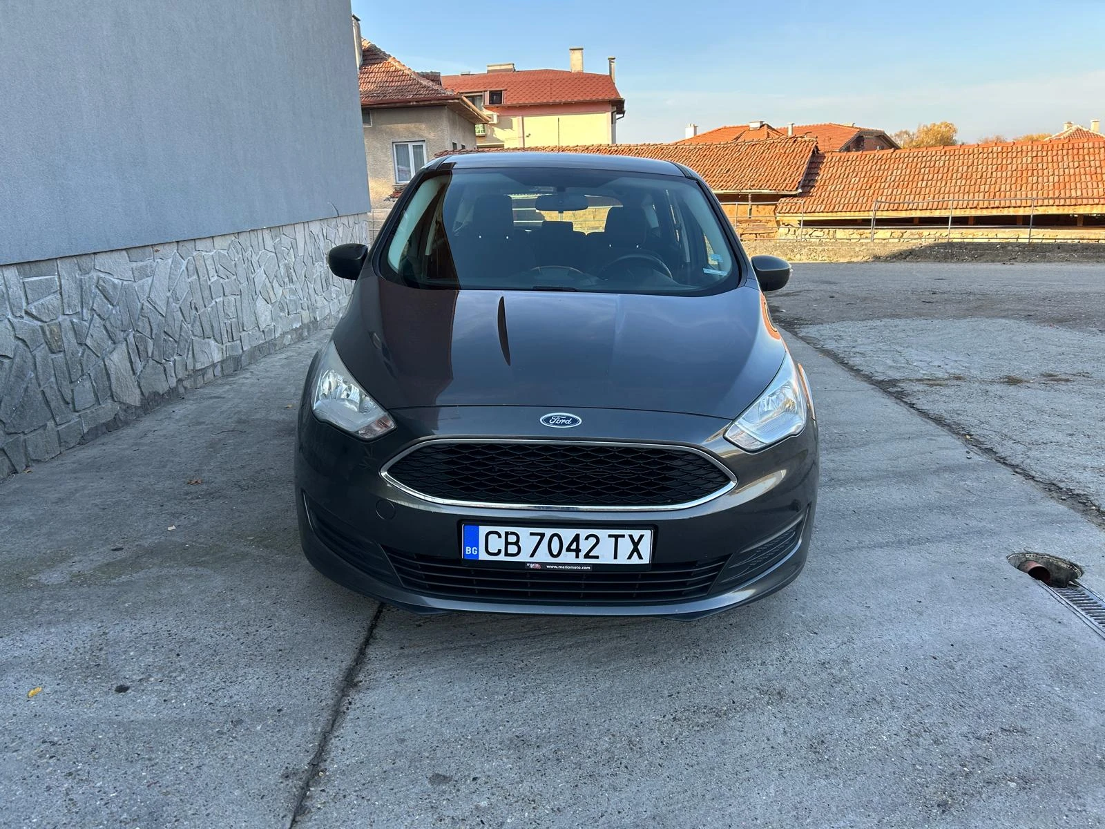 Ford C-max  1.0i 125kc ECOBOOST-euro6 - изображение 2