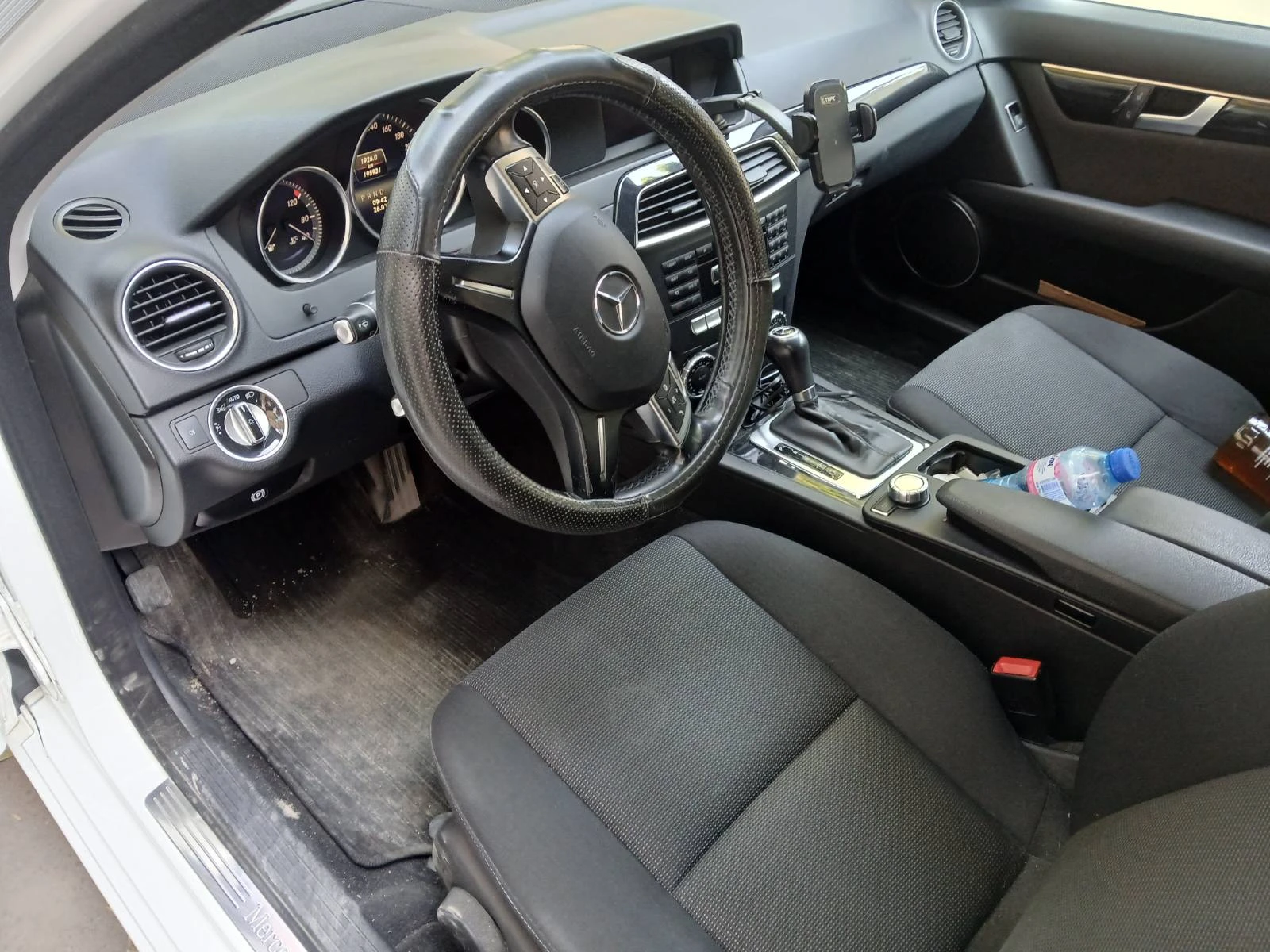Mercedes-Benz C 200  - изображение 10