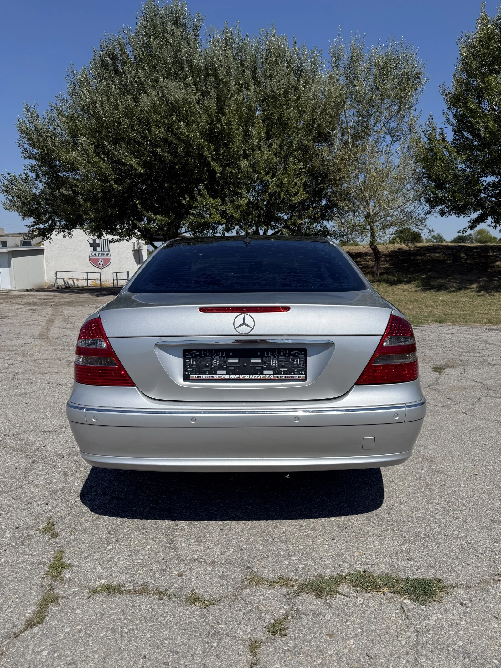Mercedes-Benz E 270 Avantgarde - изображение 6