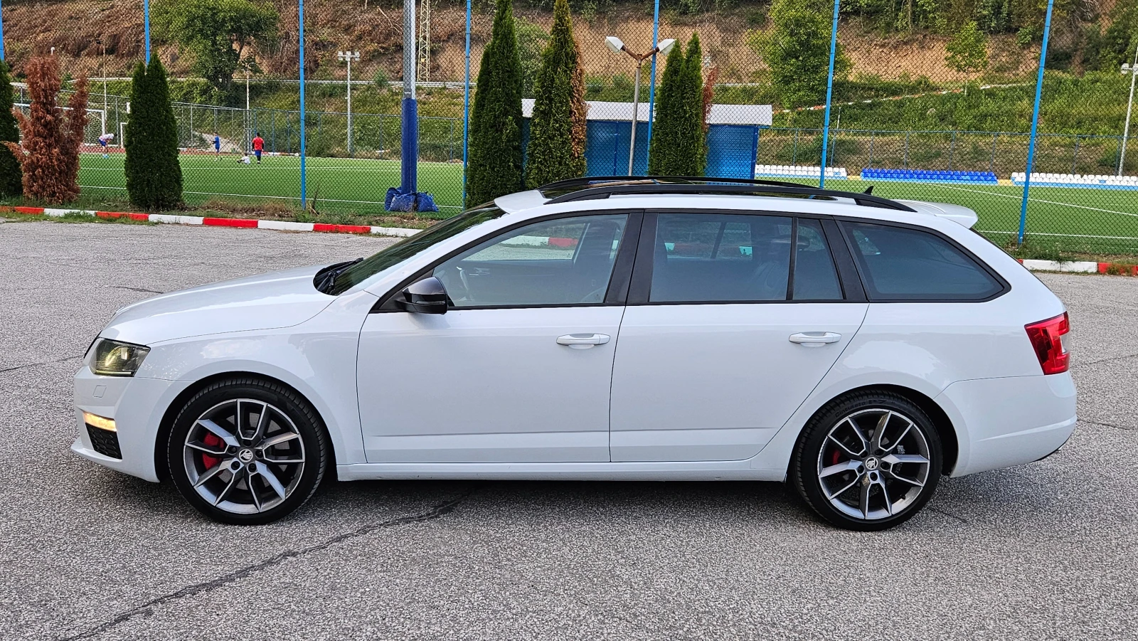 Skoda Octavia 2 0TDI VRS/AVTOMAT/KOJA/PANORAMA - изображение 3