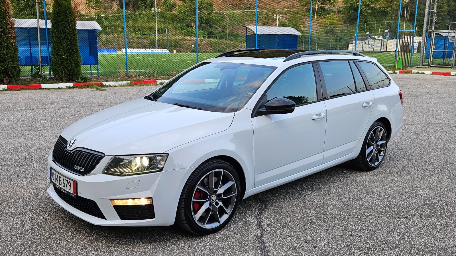 Skoda Octavia 2 0TDI VRS/AVTOMAT/KOJA/PANORAMA - изображение 2