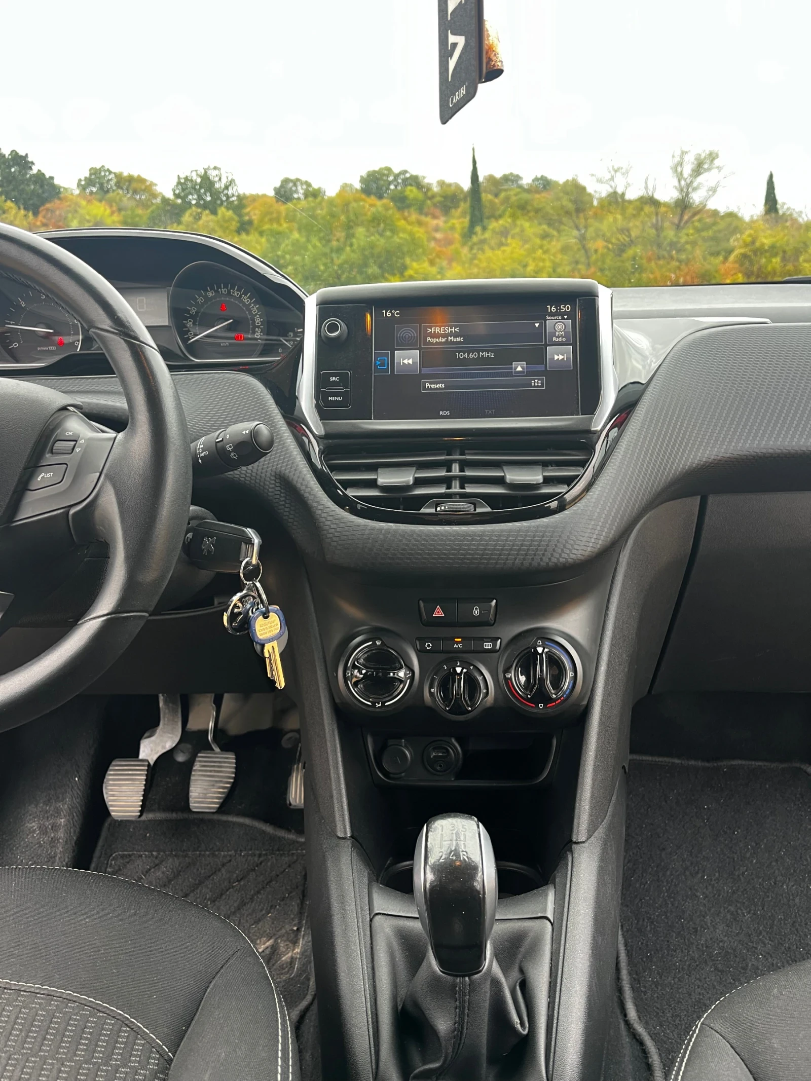 Peugeot 208 1.6 Blue HDI | Mobile.bg   5