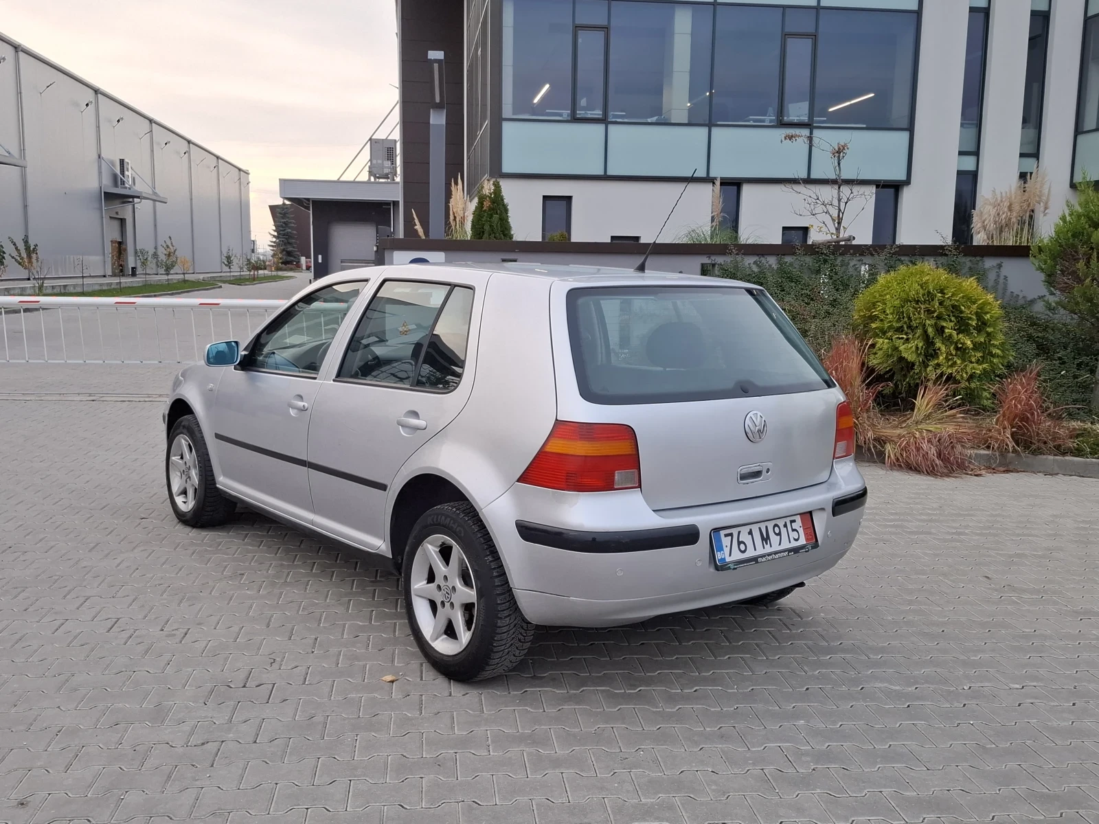 VW Golf 1.9TDI* (90)* FACELIFT* *  * *  | Mobile.bg   8