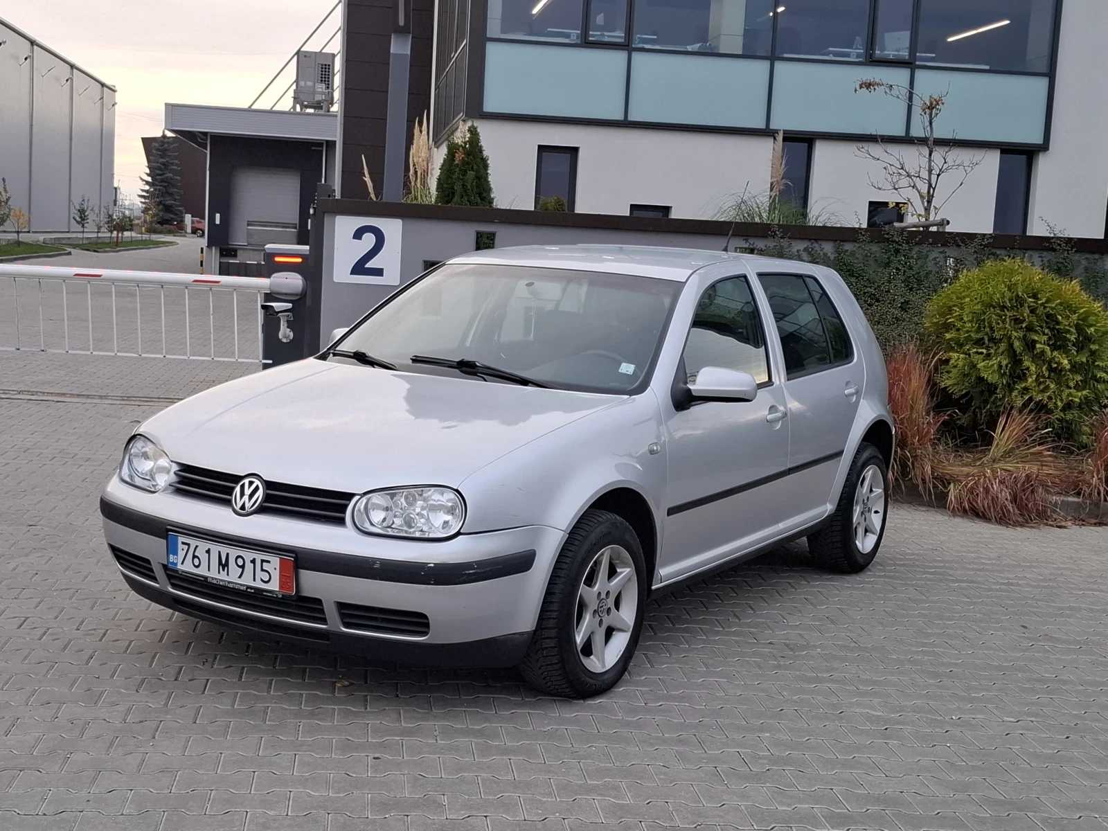 VW Golf 1.9TDI* (90)* FACELIFT* *  * *  | Mobile.bg   3