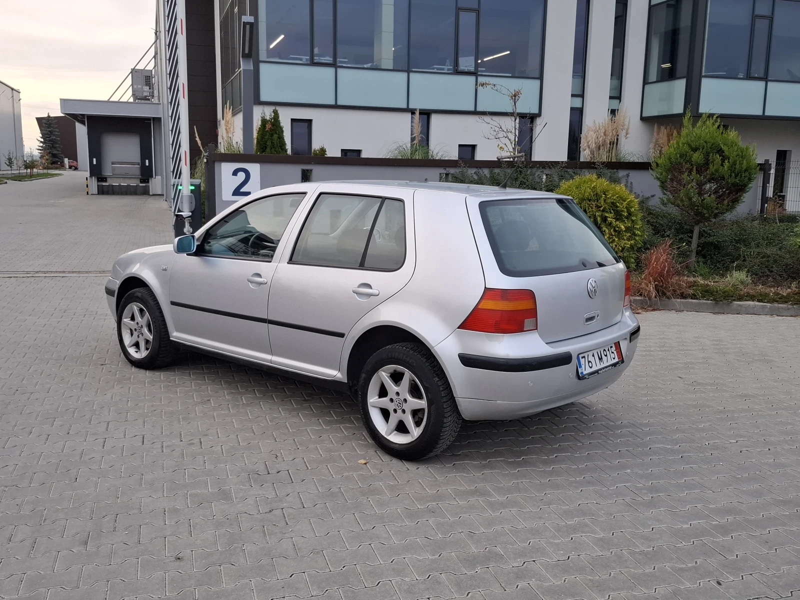 VW Golf 1.9TDI* (90)* FACELIFT* *  * *  | Mobile.bg   5