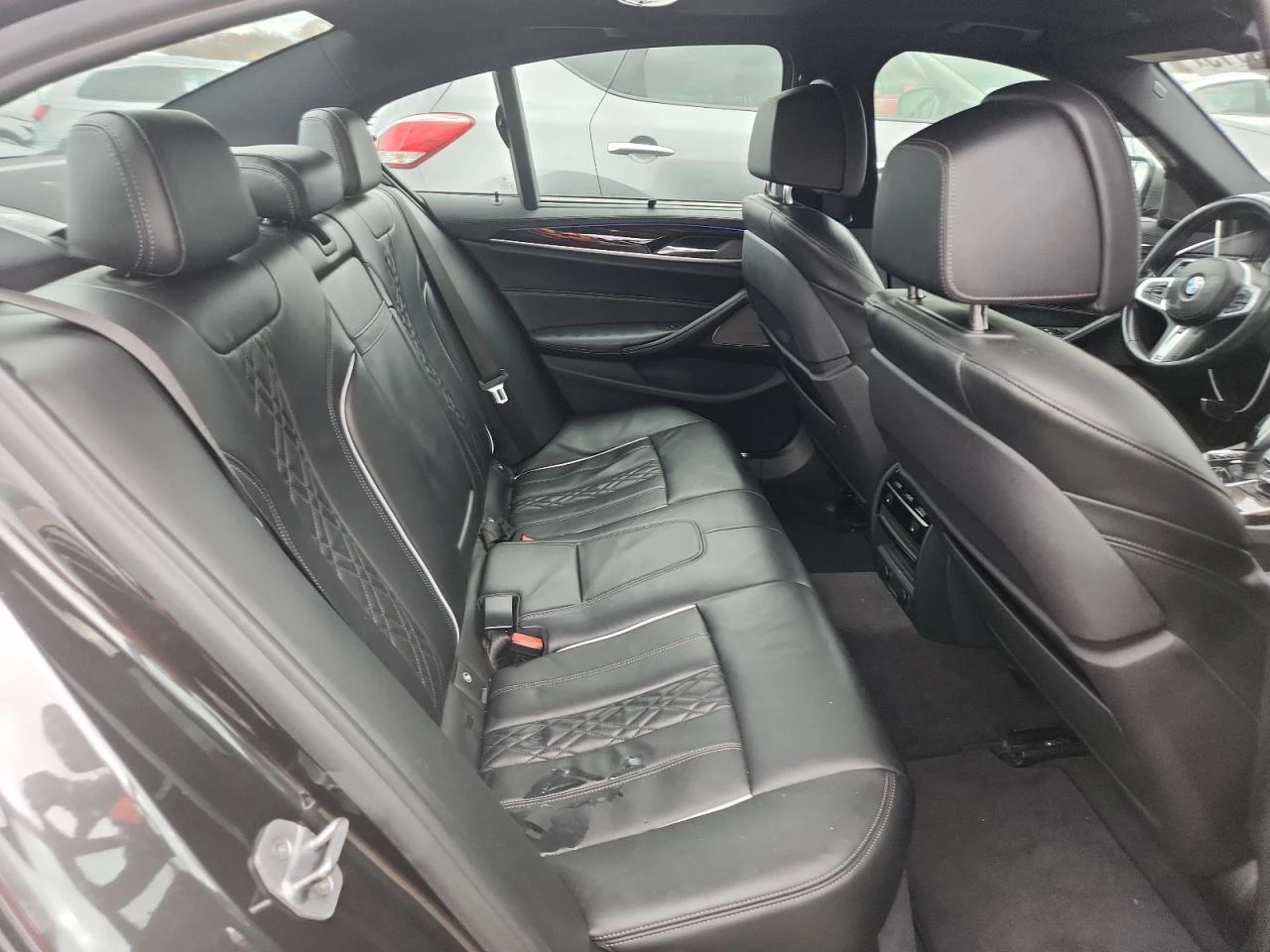 BMW 550 XDRIVE M550/HARMAN KARDON/MASSAGE/HuD/SOFT CLOSE | Mobile.bg � ����������� 10