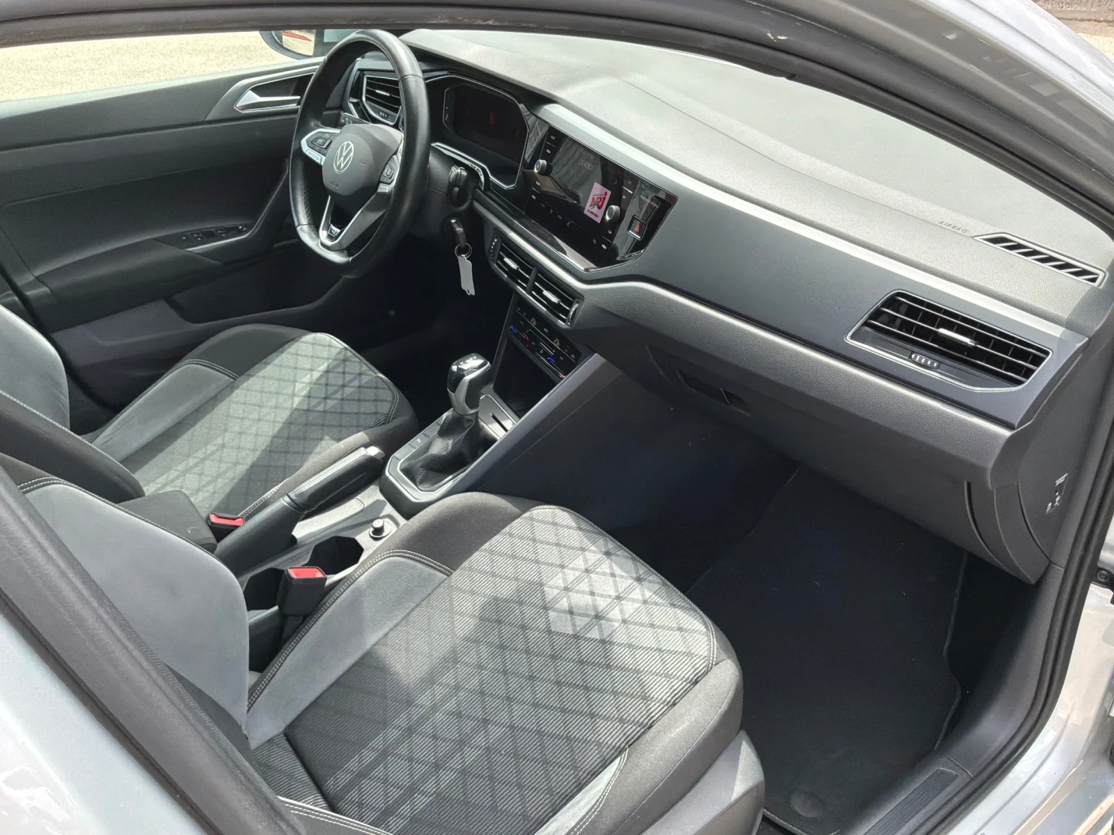 VW Taigo 1.5i 150�.� R-Line  | Mobile.bg � ����������� 15