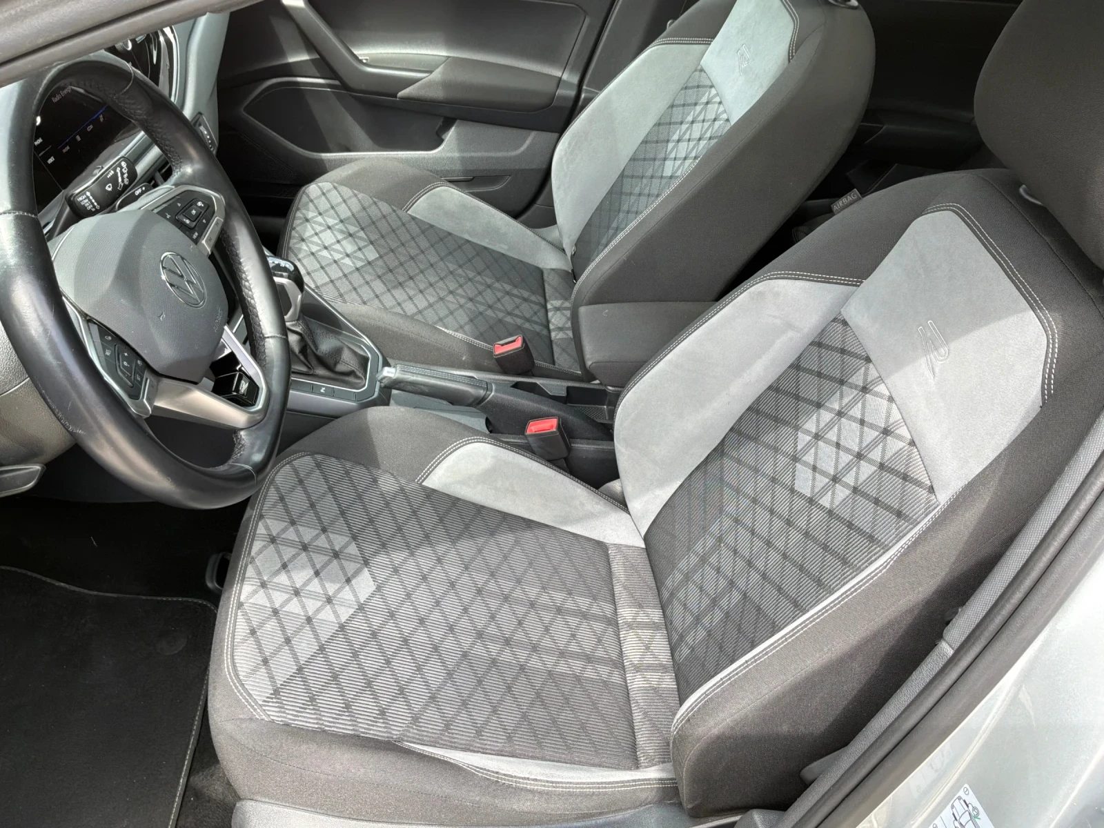 VW Taigo 1.5i 150�.� R-Line  | Mobile.bg � ����������� 11
