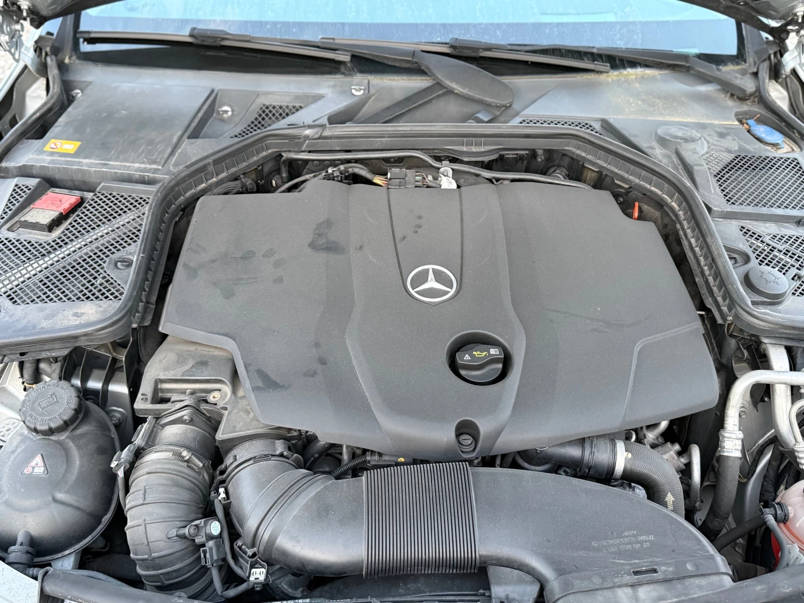 Mercedes-Benz C 220 2.2CDI, снимка 14 - Автомобили и джипове - 53829508