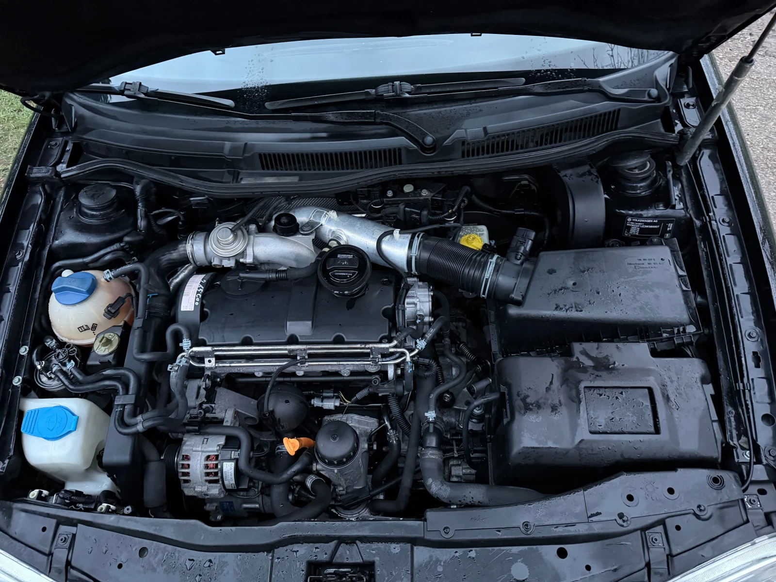 VW Golf 1.9TDI 131кс 6ск, снимка 9 - Автомобили и джипове - 54087622