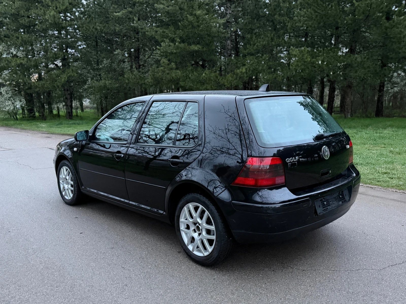 VW Golf 1.9TDI 131кс 6ск, снимка 3 - Автомобили и джипове - 54087622