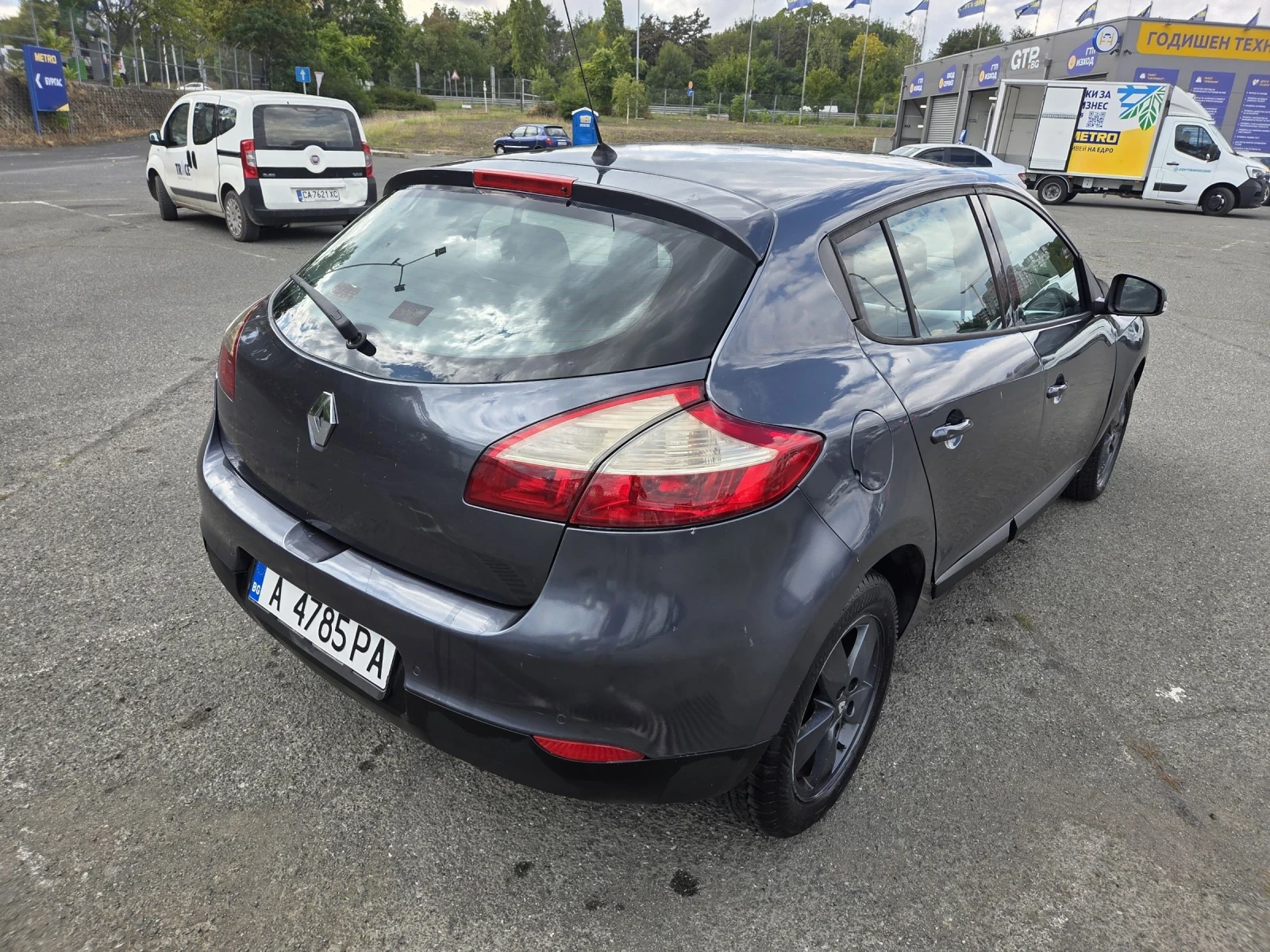 Renault Megane, снимка 6 - Автомобили и джипове - 54317400