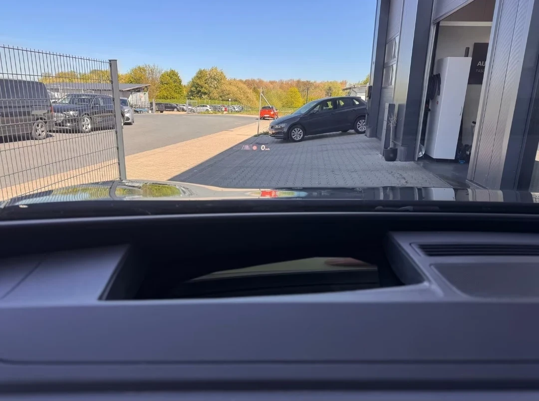 VW ID.4 IQ LIGHTS/PANO/HUD/360CAM/MEMORY/82KW/FULL, снимка 7 - Автомобили и джипове - 54428524