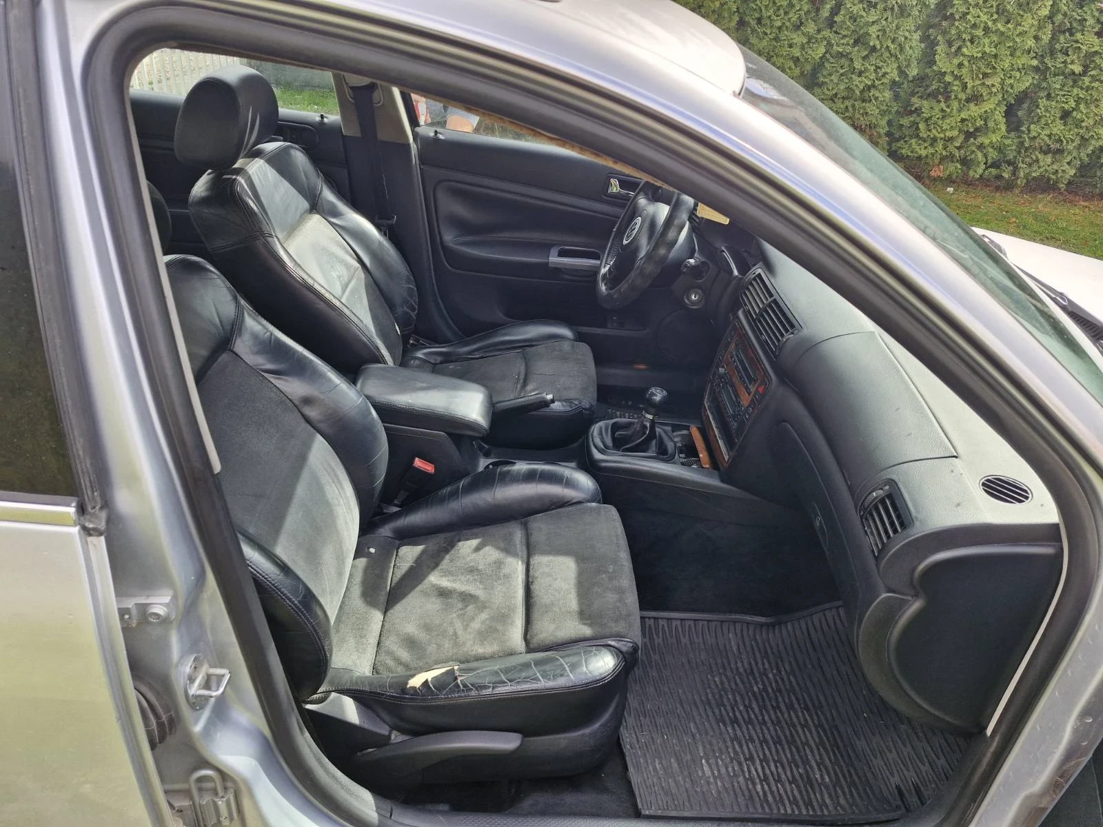 VW Passat 1.9, снимка 12 - Автомобили и джипове - 54436286