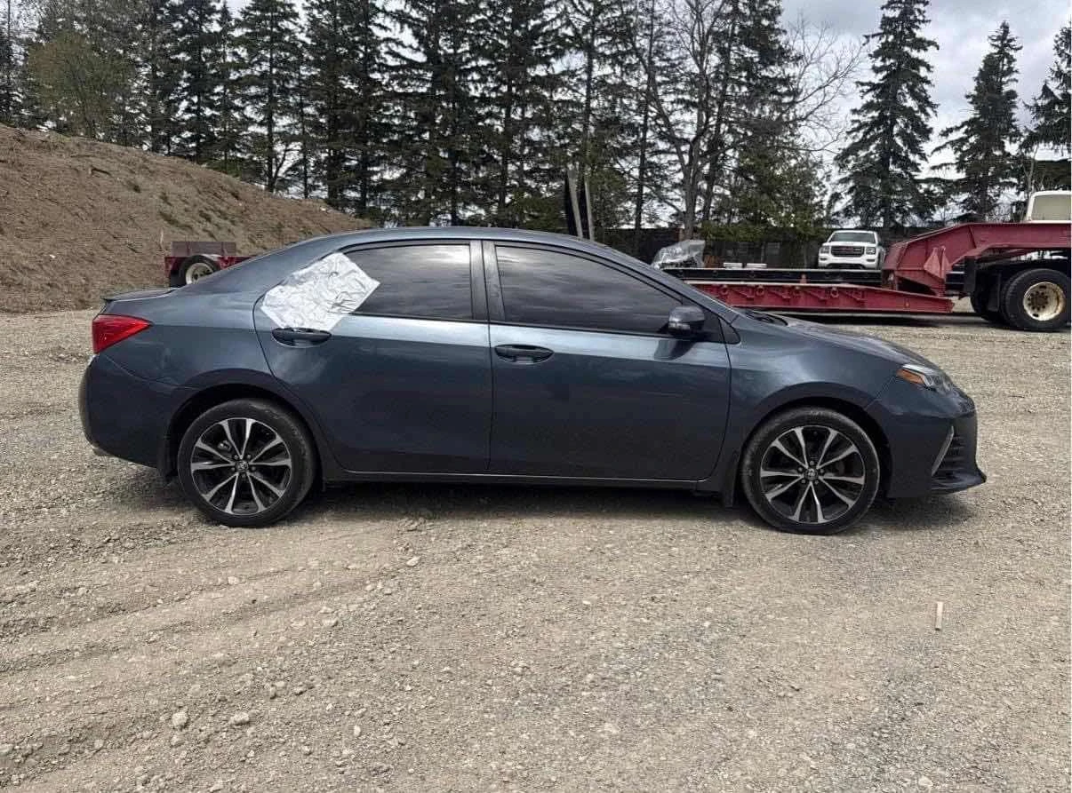 Toyota Corolla * SE CVT * CARFAX * ОПЦИЯ ЗА ФИНАНСИРАНЕ, снимка 2 - Автомобили и джипове - 55024380