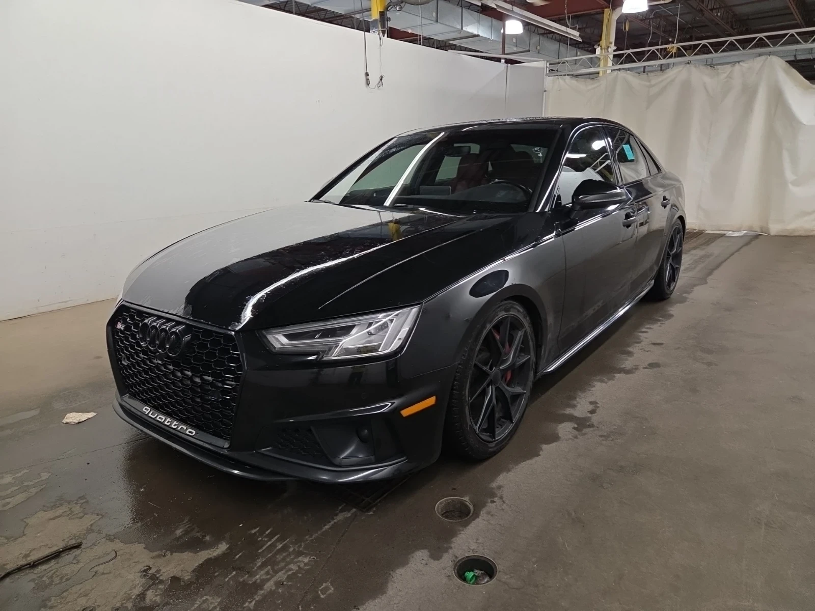 Audi S4 3.0Т * PROGRESSIV * ЧЕРВЕНА КОЖА * CARFAX * 