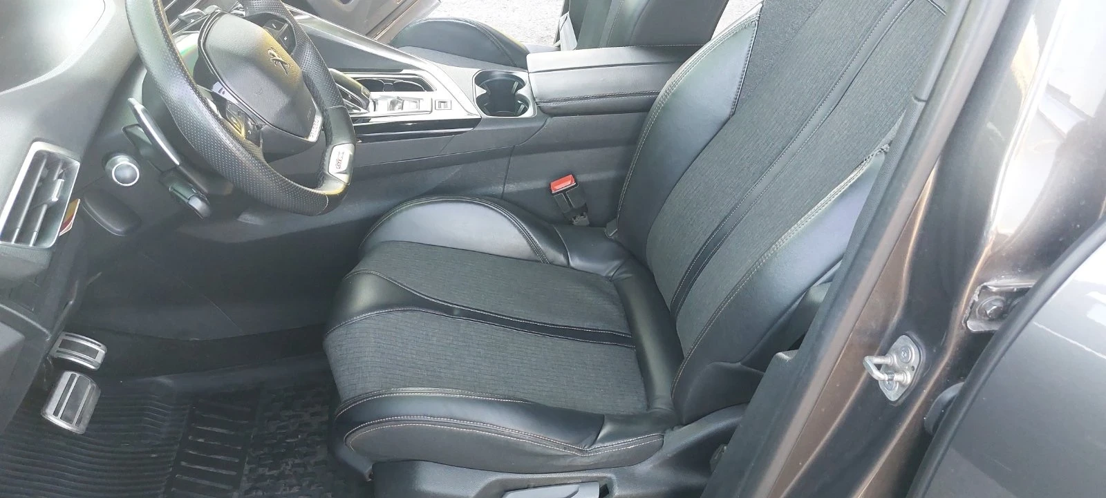 Peugeot 3008 GT Line 1.6 BlueHDi 120 к.с. EAT6 Aut, снимка 6 - Автомобили и джипове - 55064491