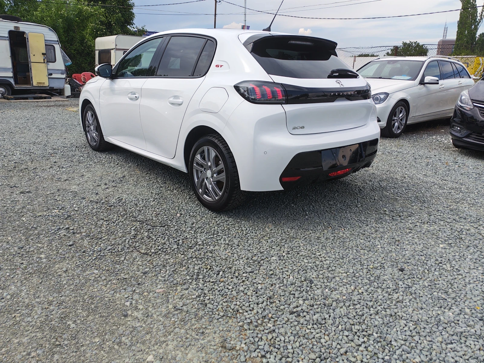 Peugeot 208 EURO 6B, снимка 7 - Автомобили и джипове - 55121883