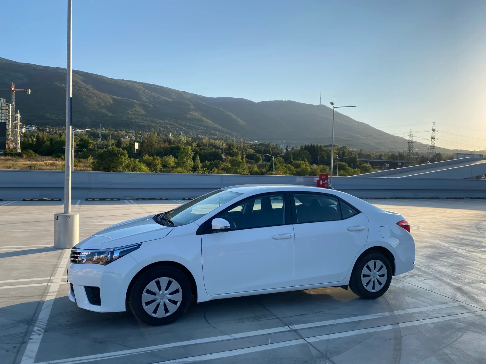 Toyota Corolla, снимка 2 - Автомобили и джипове - 55280371