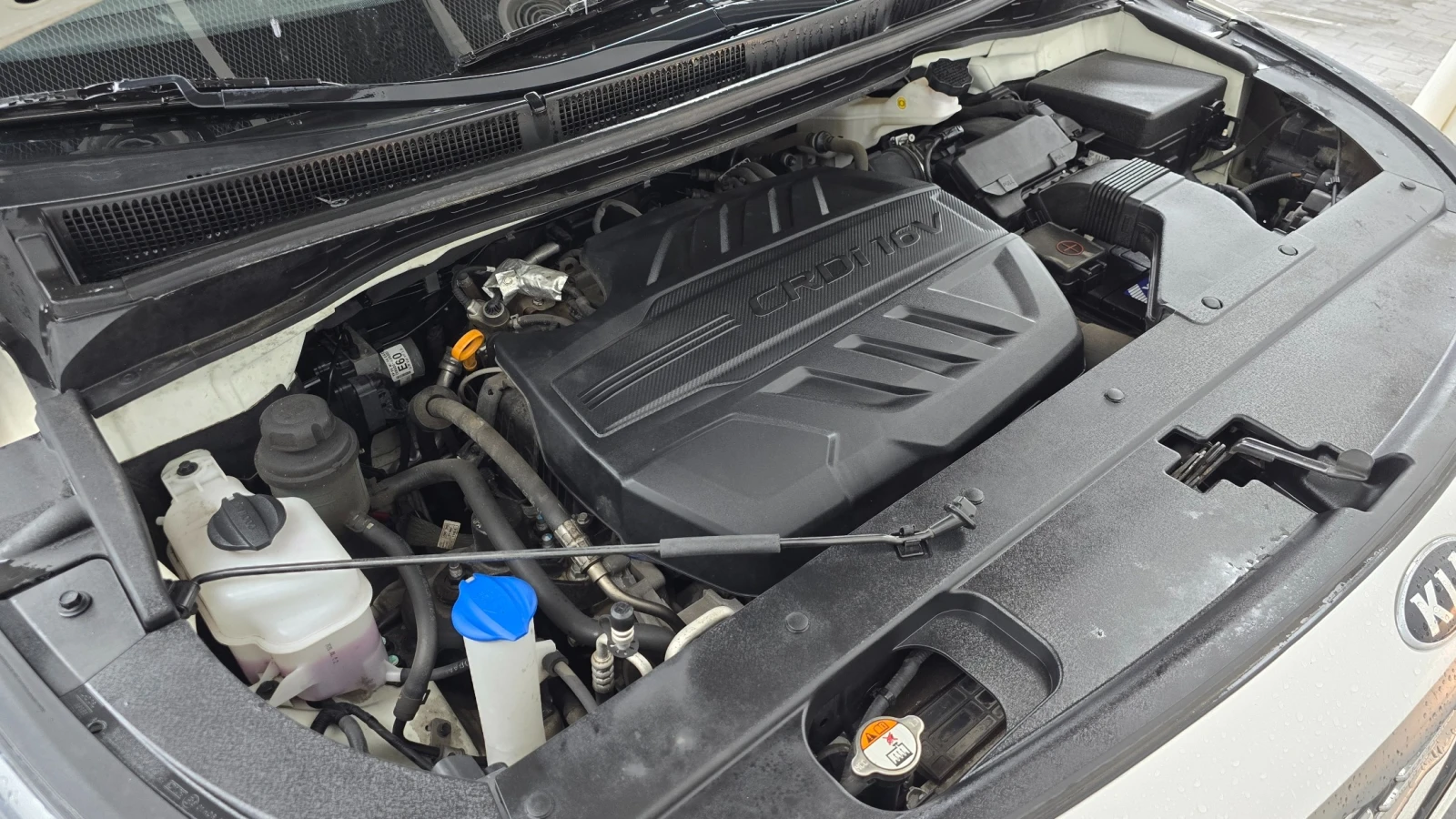 Kia Carnival Deluxe 2.2L* ПОДГРЕВ СЕДАЛКИ * hellascars.bg * , снимка 5 - Автомобили и джипове - 55559137
