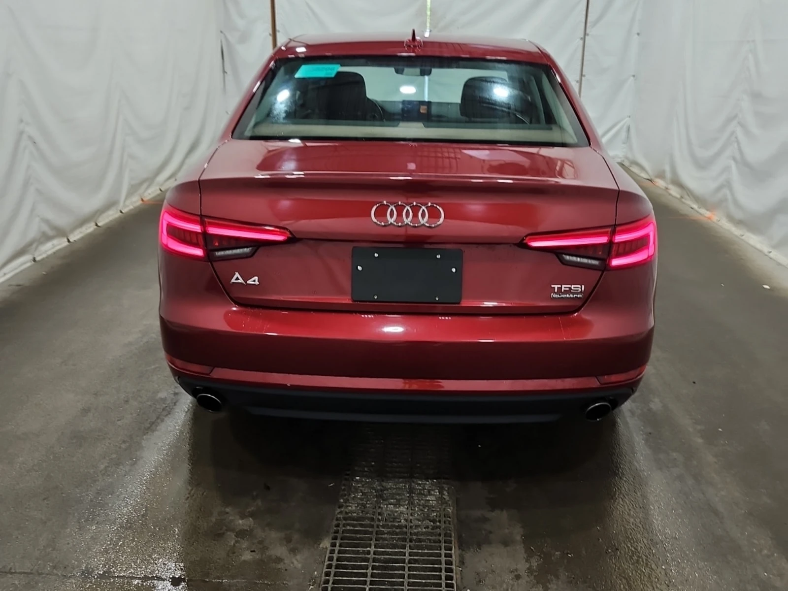 Audi A4 * KOMFORT * CARFAX * ОПЦИЯ ЗА ФИНАНСИРАНЕ * , снимка 16 - Автомобили и джипове - 55815321