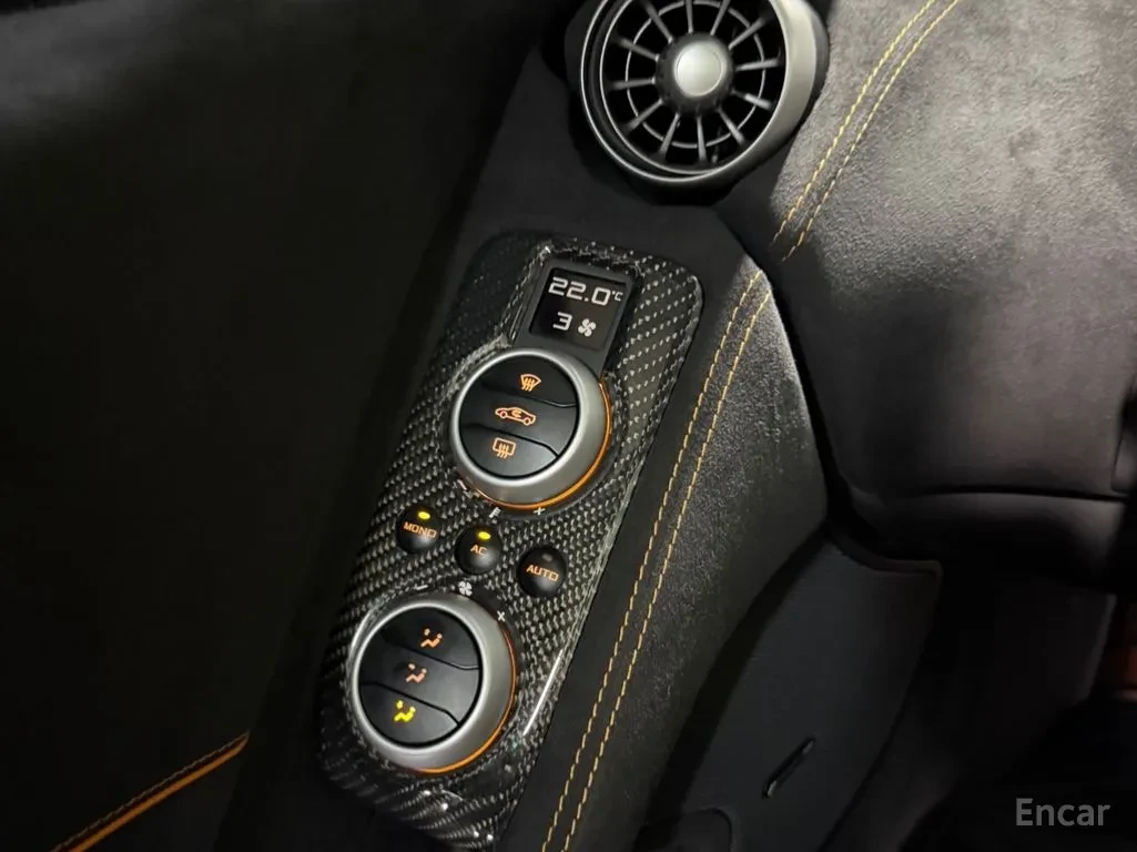 McLaren 650S SPIDER, снимка 13 - Автомобили и джипове - 55826177