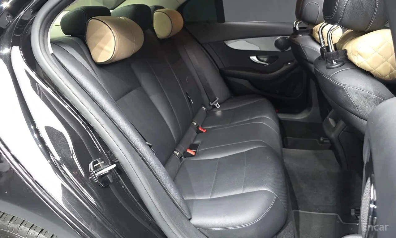 Mercedes-Benz C 200 * BURMESTER* ФИКСИРАНА ЦЕНА ДО БЪЛГАРИЯ* , снимка 16 - Автомобили и джипове - 56114757